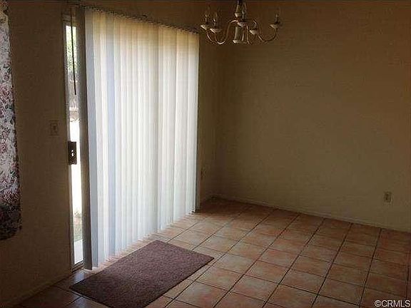 3rd image of 582 Wildwood Ln