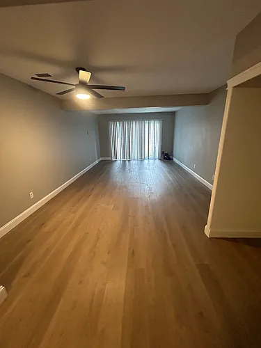 555 Russell Rd #D22 Photo 1