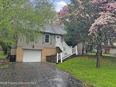 203 Willow Rd, Dalton, PA, 18414
