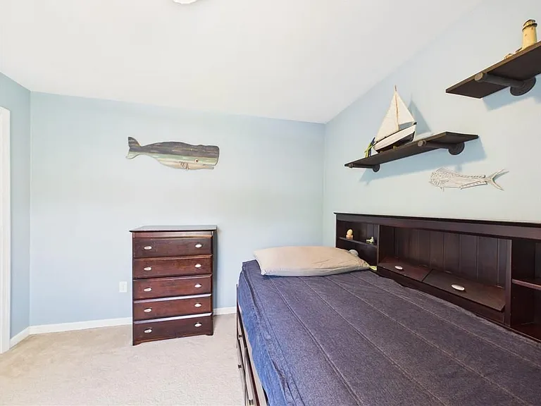 23 Beechwood Hollow St — Photo 36