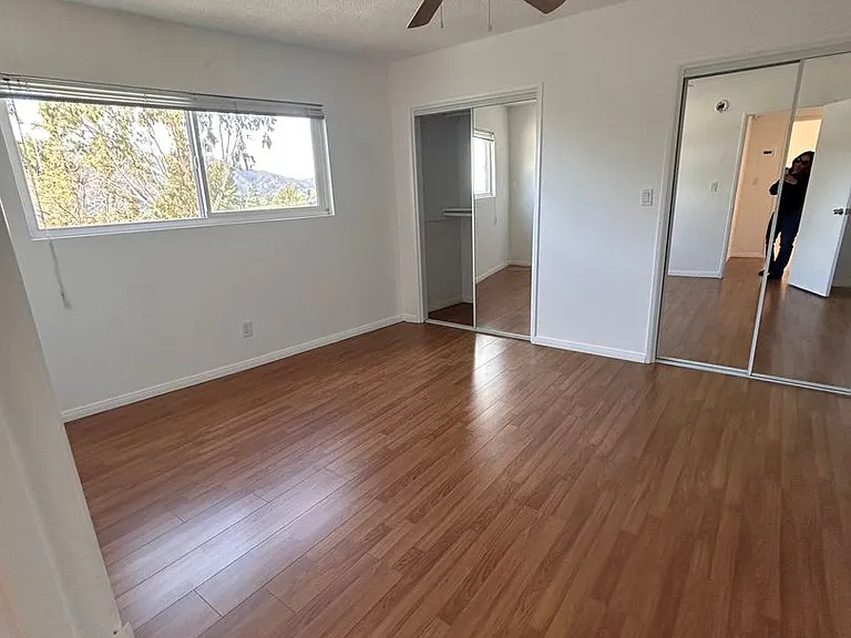 2155 La Canada Crest Dr — Photo 8