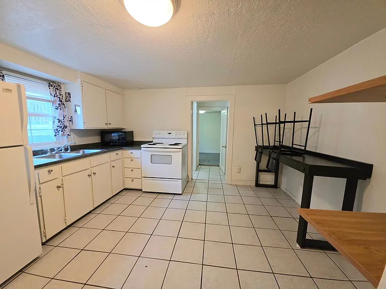 764 E Garfield Ave #2 — Photo 6