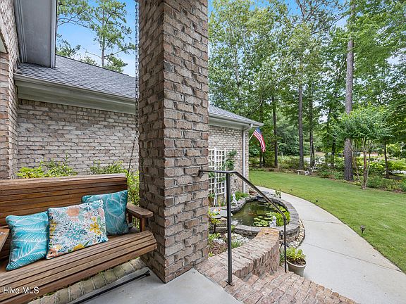 5th image of 665 Jackeys Creek Lane SE