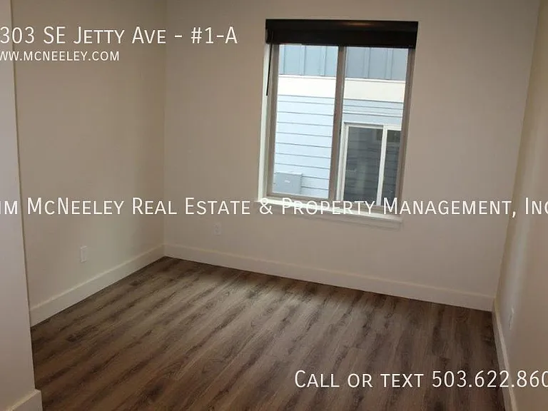 1303 SE Jetty Ave #1-A — Photo 14