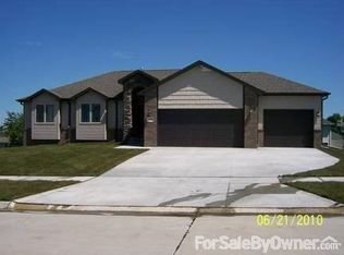 2930 Omalley Cir, Lincoln, NE 68516