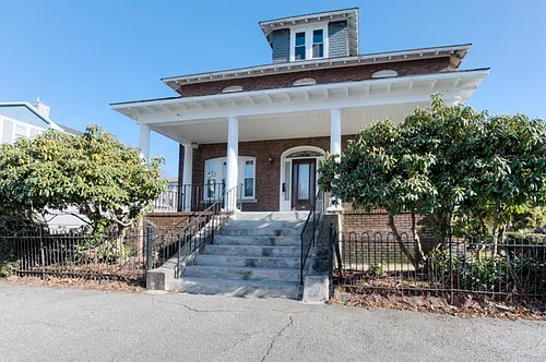 43 Arthur St Photo 1
