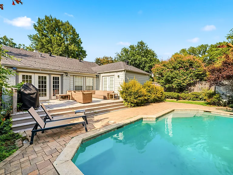 5330 McCommas Blvd — Photo 22
