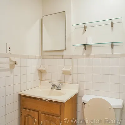 Rented by Washington Realty Corp. | media 22