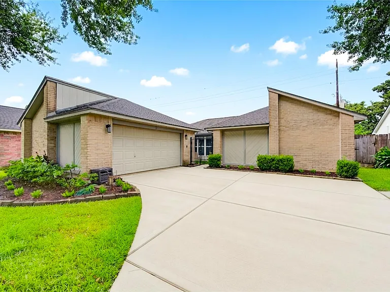 7023 Brockington Dr — Photo 40