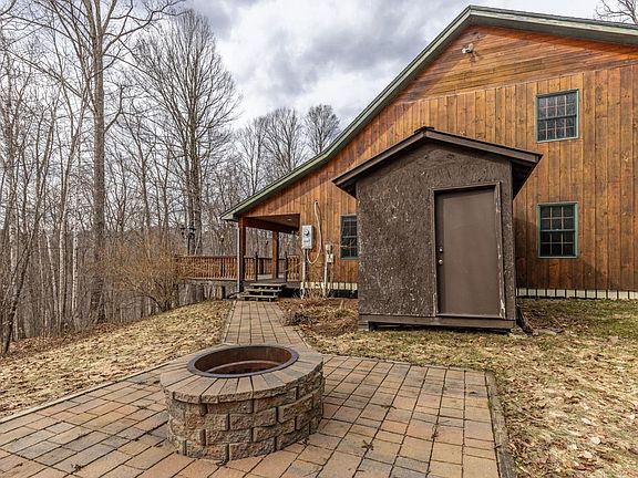 4th image of 3520 Hinesburg Hollow Road
