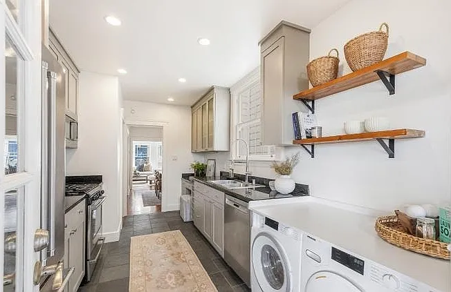 146 Beaver St #20B — Photo 11