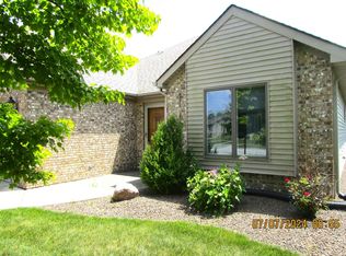 1139 Cross Pointe Dr, Decatur, IN 46733