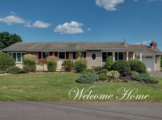 27 Doreen Dr, Oceanport, NJ 07757