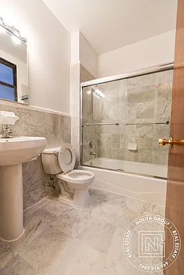 Rented by Nolita Group | media 26