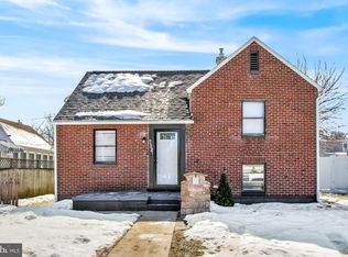 752 Village Rd, York, PA 17404