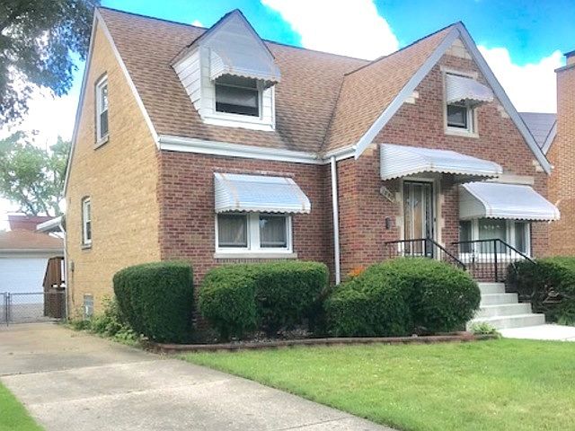 1st image of 1840 N 75th Ave