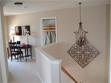 5th image of 2895 Greenwich Ln