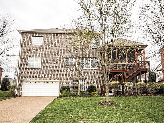 5th image of 3009 Oxford Glen Dr