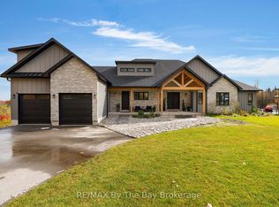 93 Moonstone Rd E, Oro Medonte, ON L0K1N0