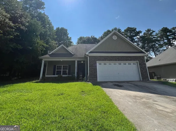 154 Autumn Glen Dr, Carrollton, GA 30117