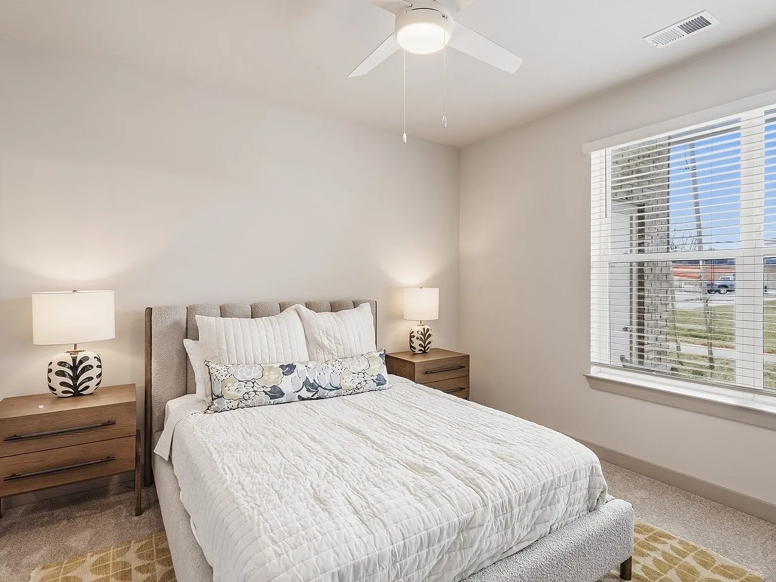 Viridian Apartments — Photo 4