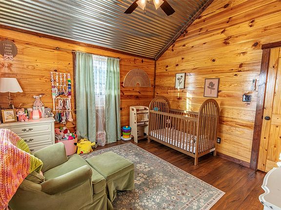 3rd image of 2726 Remmert Rd