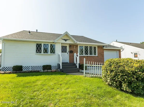 30 Nelson Avenue, Latham, NY 12110