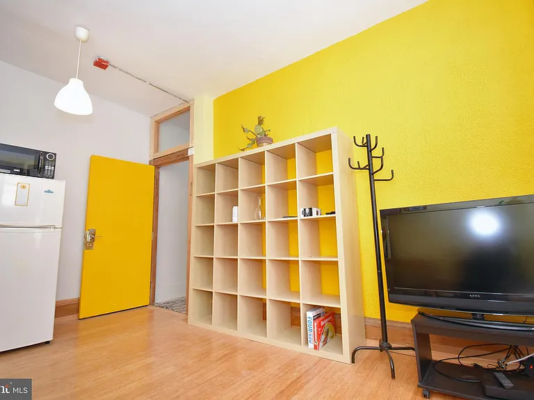 4920 Warrington Ave #2 — Photo 5