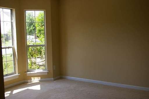 3rd image of 2294 Stancrest Ln