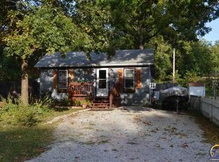 1316 Summit St, Lawrence, KS 66044
