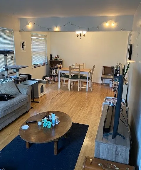 Living room looking into dining.
ceiling fan in dining room.