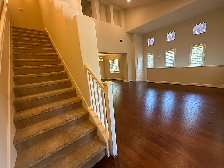 655 Heligan Ln — Photo 6