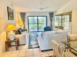 Vista Lago 18-A, Delray Beach, FL 33445