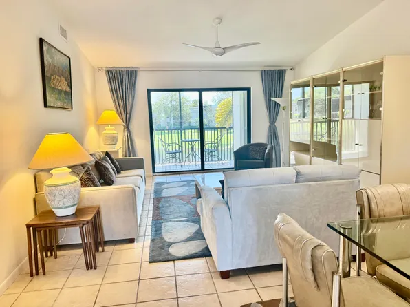 2840 Casa Way #201, Delray Beach, FL 33445