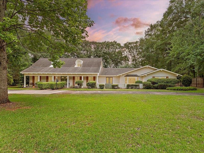 1st image of 3507 Huntington Pl