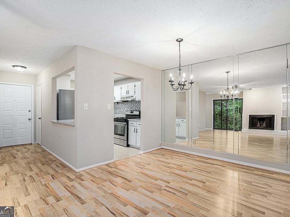 1st image of 3857 Cedar Cir