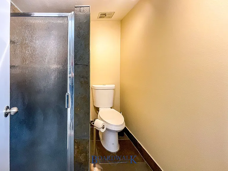 1060 E Quail Park Dr #C — Photo 16