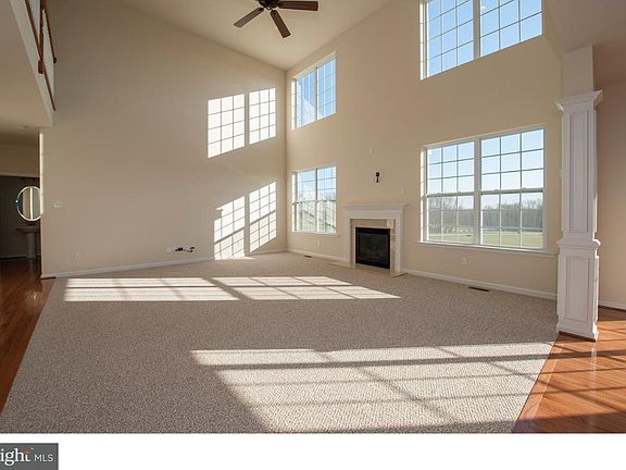 3rd image of 88347 Bright Glade Cir