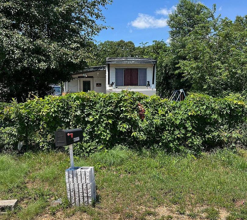1st image of 1404 Spring Garden Rd