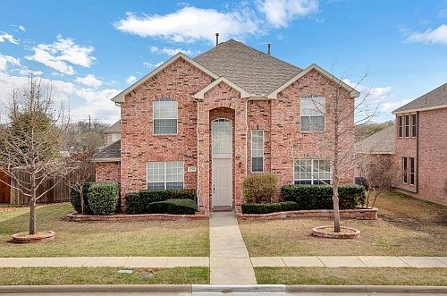 1st image of 7741 Greenvalley Ln
