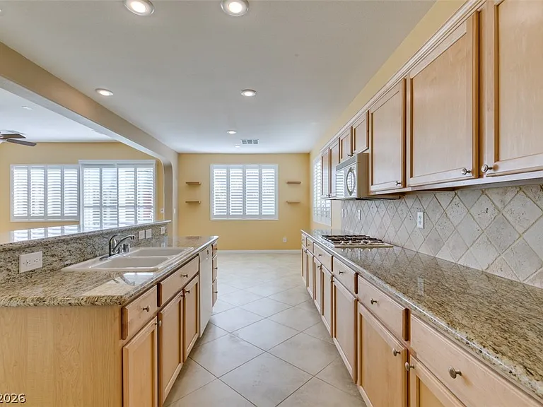 9917 Tradition Creek Ave — Photo 18