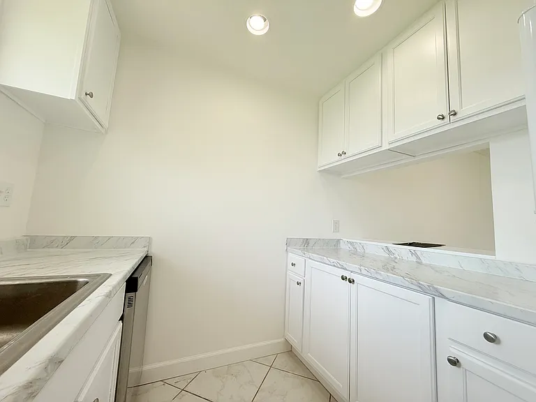 6106 Forest Hill Blvd #204 — Photo 6