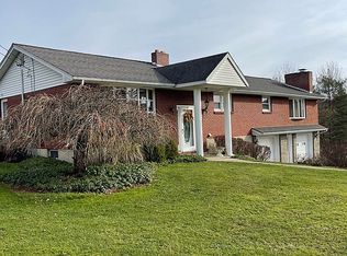 700 Walker Rd, Endicott, NY 13760