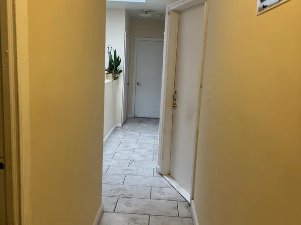 191 Grant Avenue image 23 of 34