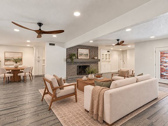 3rd image of 2868 Ripplewood Dr