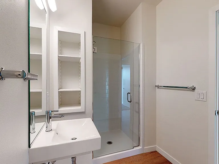 Mile High Apartments at Sloan's Lake — Photo 18