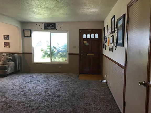 4th image of 1045 W Avenue J7