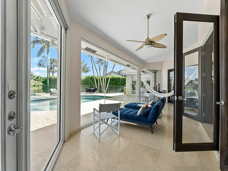 2245 SW 16th Pl — Photo 23