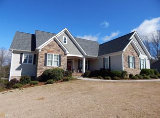 139 Philly Dr, Cleveland, GA 30528