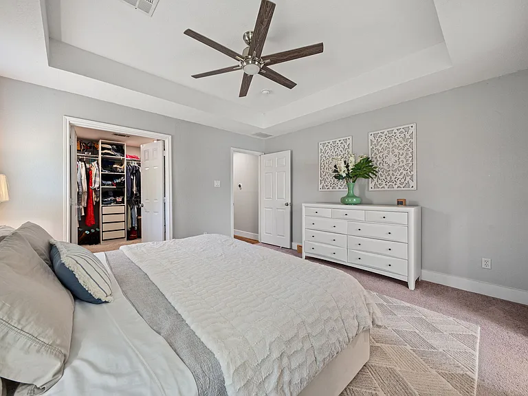 6402 Bluebonnet Dr — Photo 12